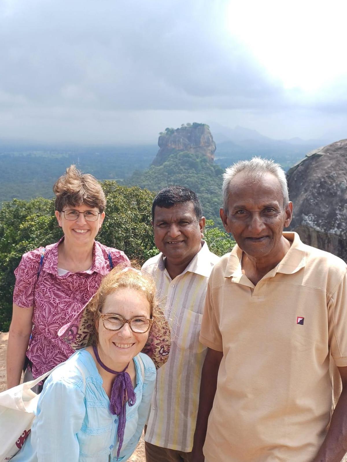 Luxman Guest House Polonnaruwa Ngoại thất bức ảnh