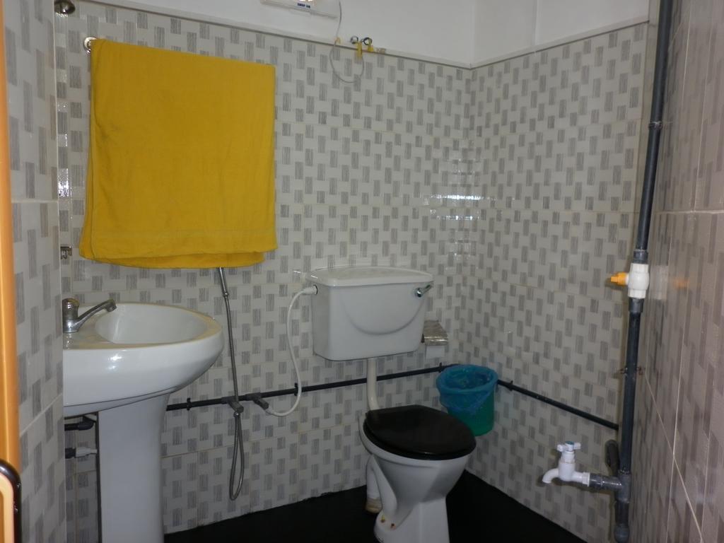 Luxman Guest House Polonnaruwa Ngoại thất bức ảnh